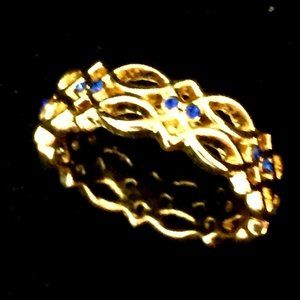 Daintiest Little Gold Ring